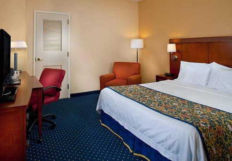 Courtyard By Marriott New Orleans Downtown Near The French Quarter Hotel Quarto foto